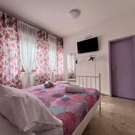 Villa Come A Casa Tua บารี ภายนอก รูปภาพ